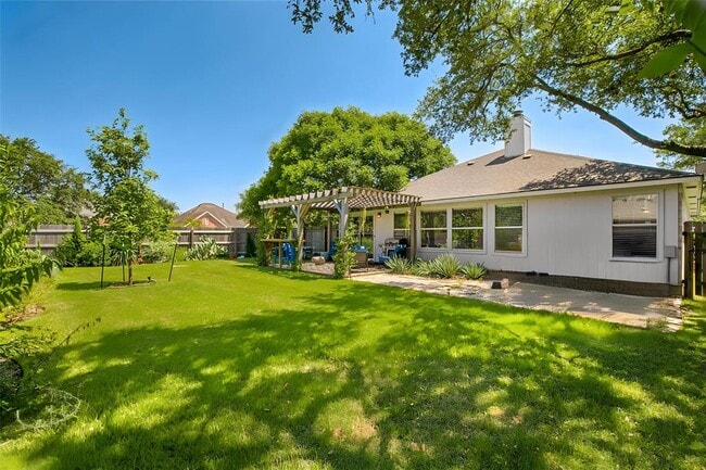Building Photo - 4800 Rutherglen Dr