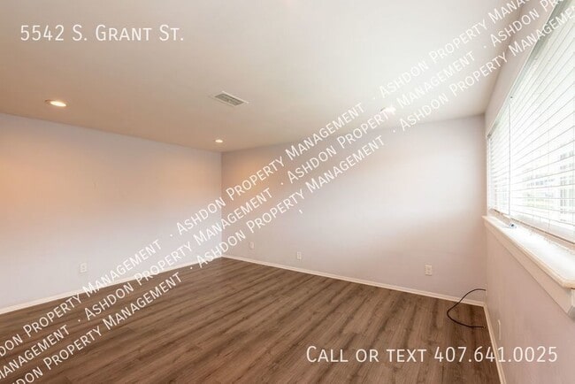 Building Photo - 5542 S Grant St