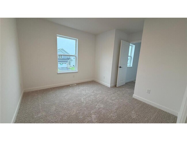 Building Photo - 22348 Isla Wy
