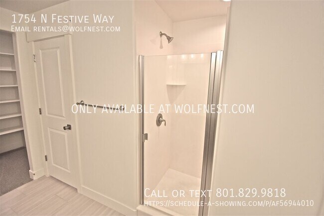 Building Photo - 1754 N Festive Wy