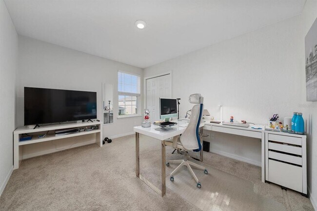 Building Photo - 18 Polermo Ave