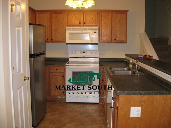 Building Photo - 36 Orchid Ln