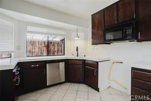 Building Photo - 4831 Cocina Ln