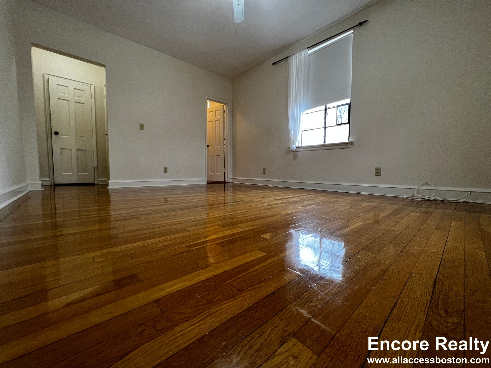 Building Photo - 105 Longwood Ave