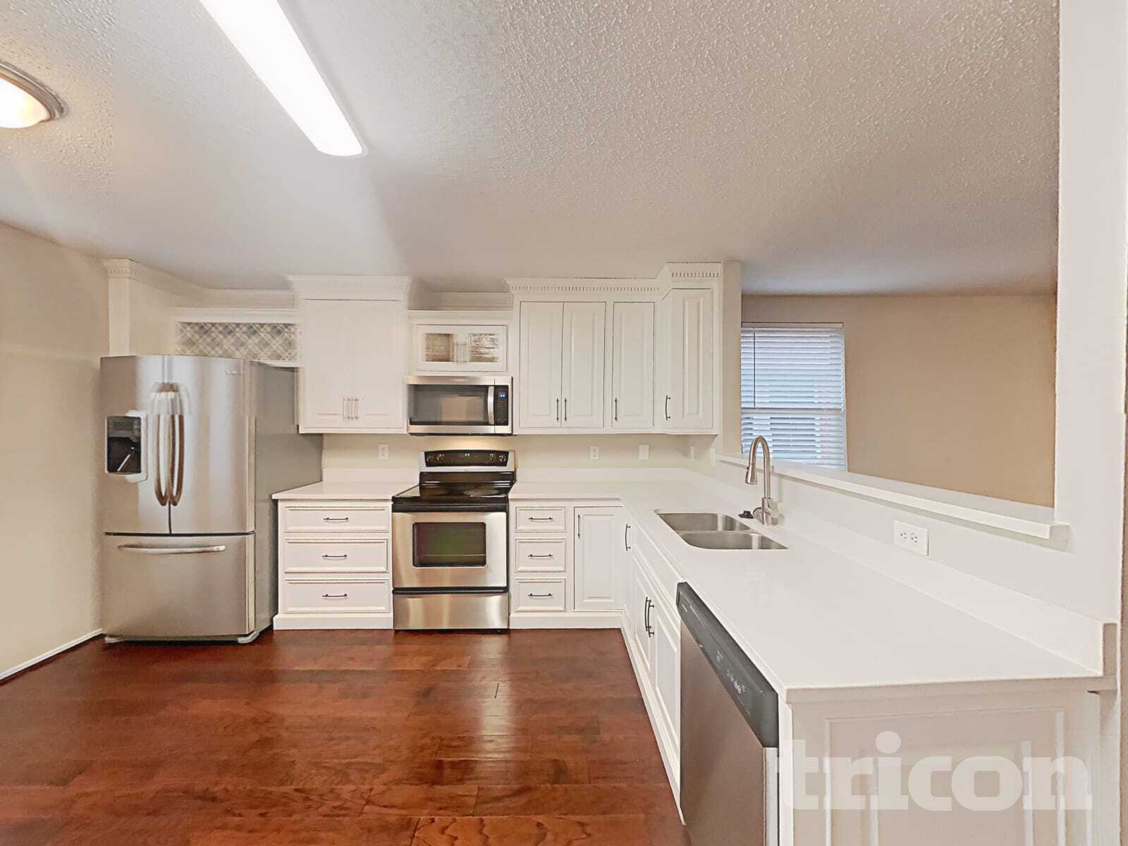 Building Photo - 1913 Lariat Dr