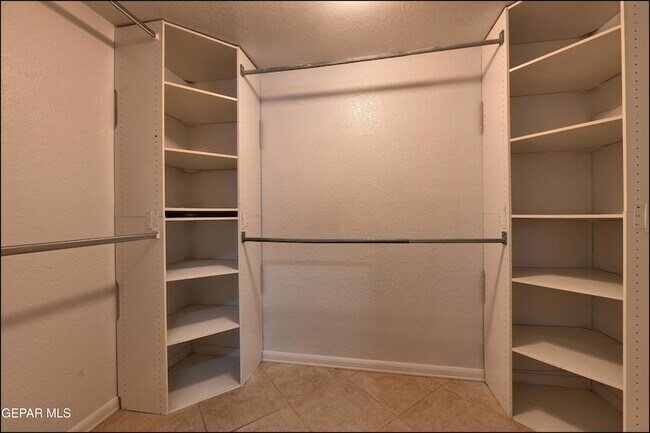 Building Photo - 1744 Gambel Quail Dr