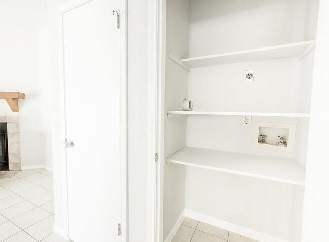 Building Photo - 3707 Buffalo Springs Trail