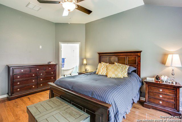 Building Photo - 8826 Brae Vista