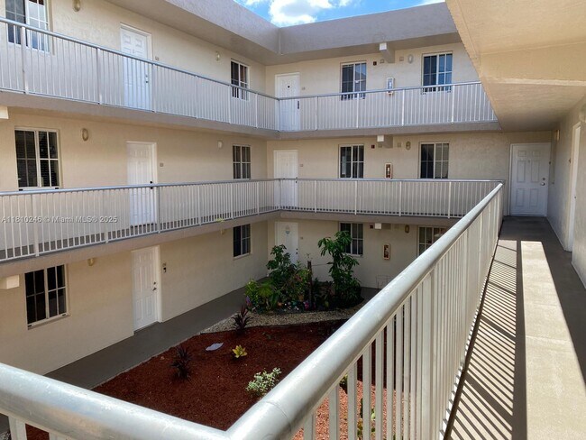 Building Photo - 6175 NW 186th St