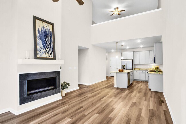 Building Photo - Spacious 3 Bedroom 3.5 Bath Townhome with Finished Basement & First-Floor Suite Near I-64