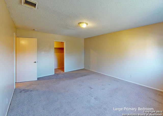 Building Photo - 6823 Columbia Ridge Dr