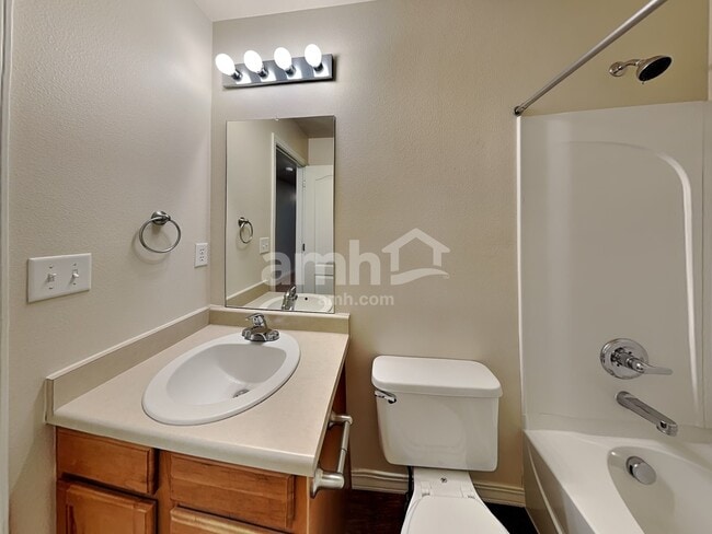 Building Photo - 3557 S White Tail Trl