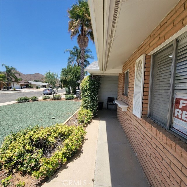 Building Photo - 28894 Portsmouth Dr