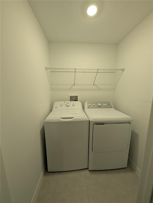 Building Photo - 32021 Spiceberry St