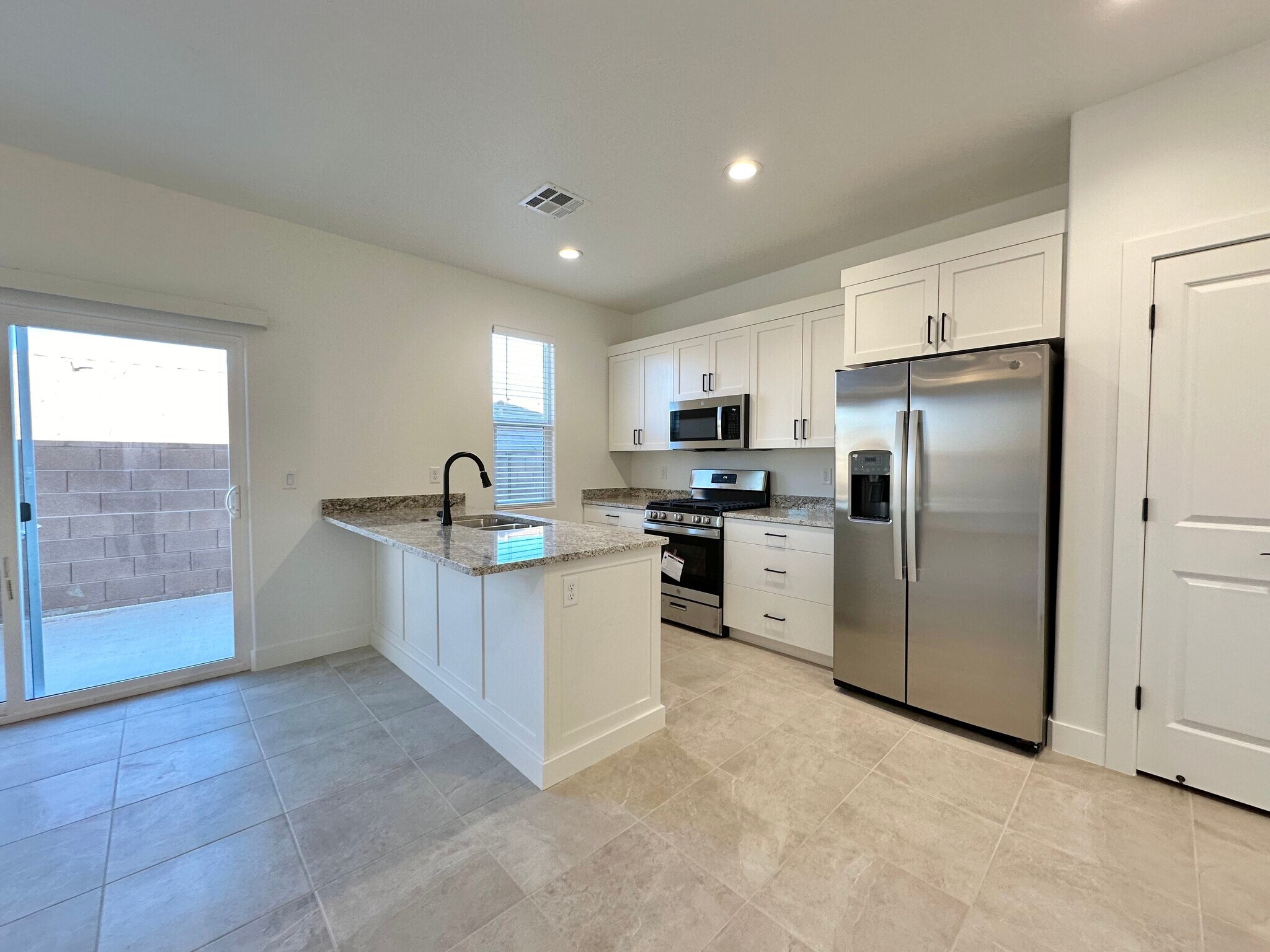 Building Photo - 127 N 2480 W