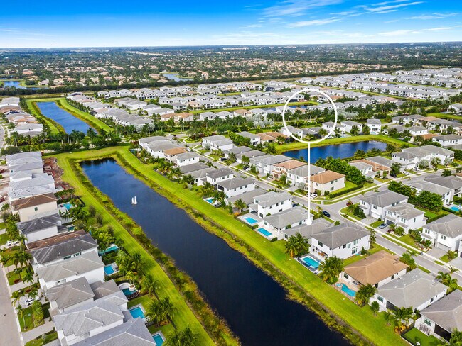 Building Photo - 17345 Sea Blossom Way