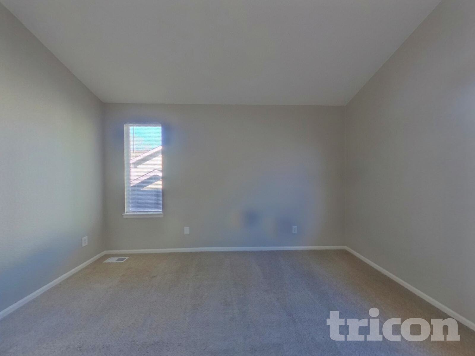 Building Photo - 301 Kingbird Cir