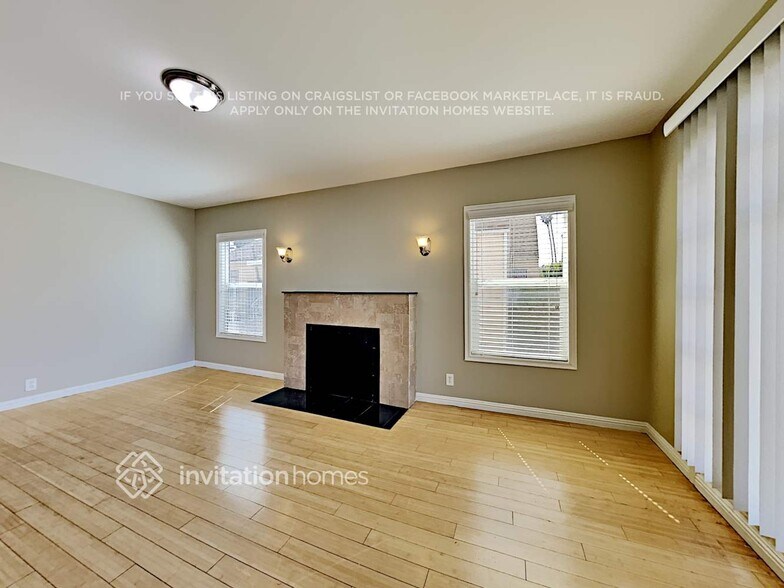 Building Photo - 1838 W 82nd St