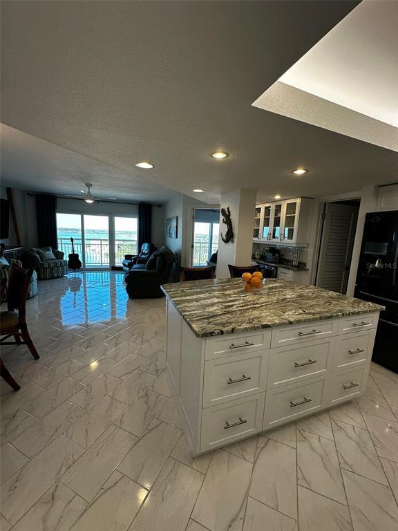 Building Photo - 4900 Brittany Dr S