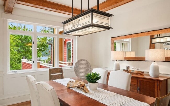 Building Photo - 4155 212th Way SE