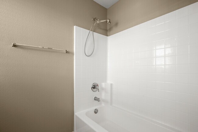 Building Photo - 6220 Perlita Dr