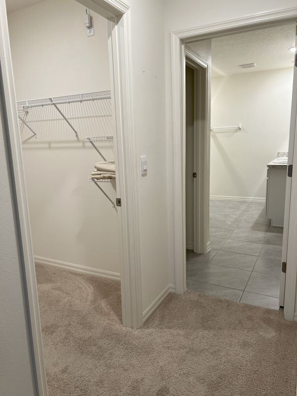 Building Photo - 1371 McFarland Dr