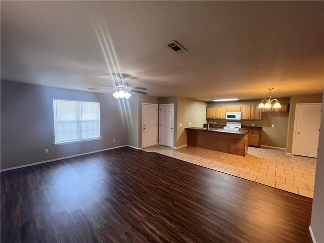 Building Photo - 1059 Terry Ln