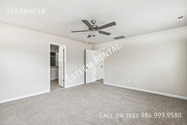 Building Photo - 103 Anise Ln