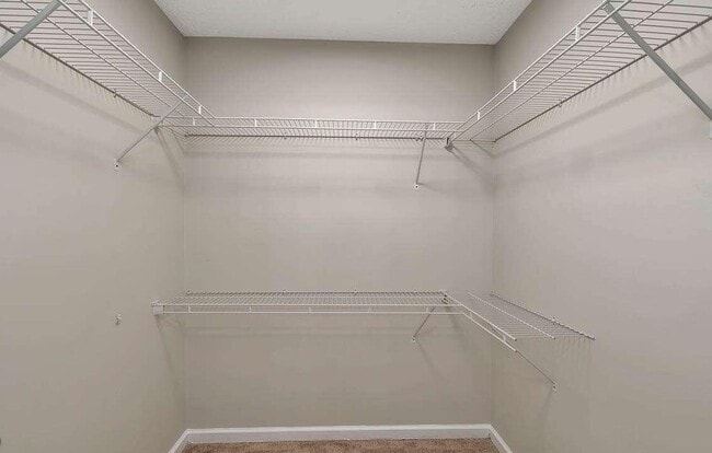 Building Photo - 4BR/2BA Home For Rent