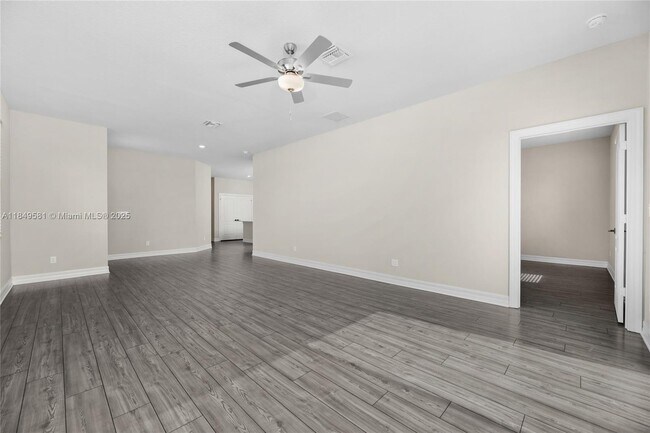 Building Photo - 5109 Joyous Pl