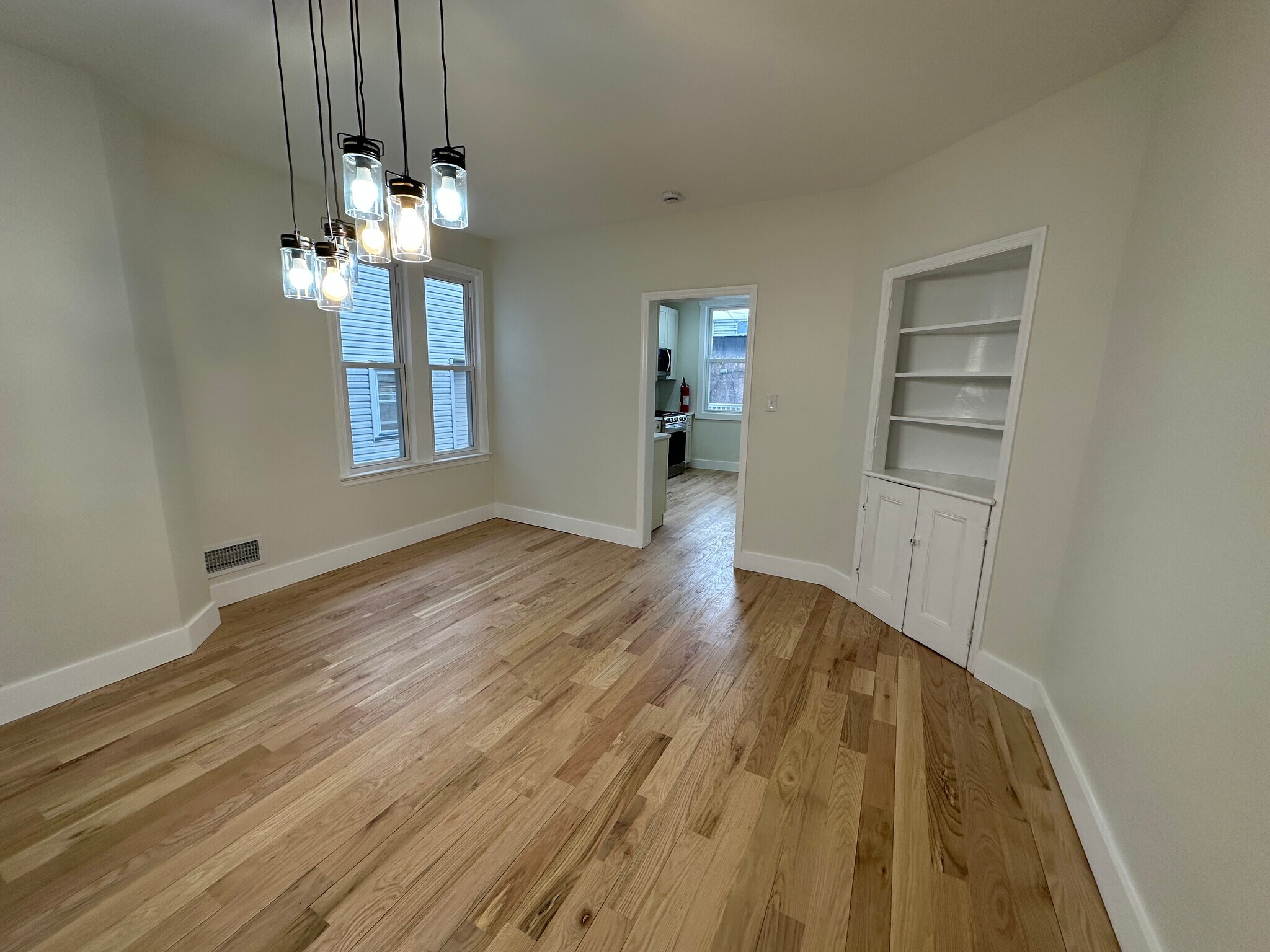 Building Photo - 59 Arnold Ter