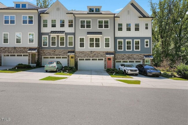 Building Photo - 2075 Eva Pearl Dr