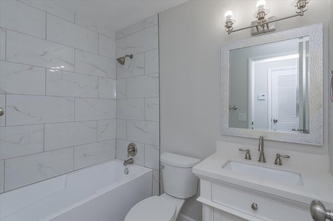 Building Photo - Chic 3-Bed Remodel with Pool in Elite School Zone