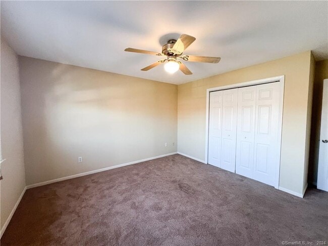 Building Photo - 185 Melba St