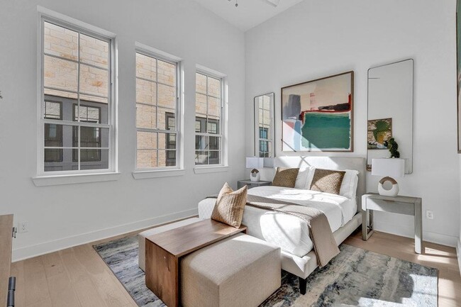 Building Photo - 276 Pullman Ct