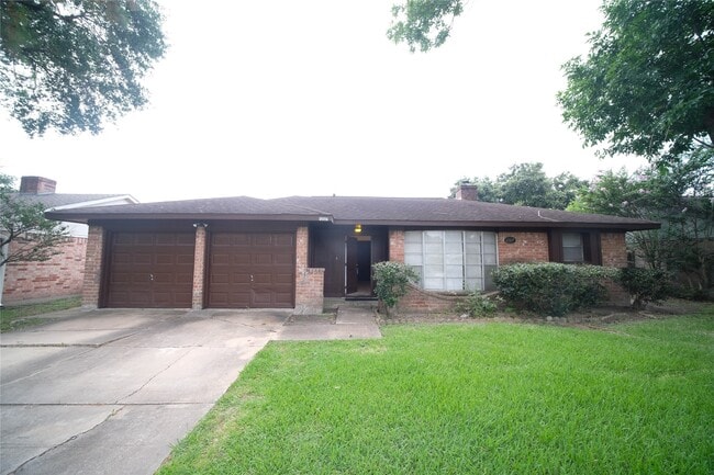Primary Photo - 12327 Shannon Hills Dr
