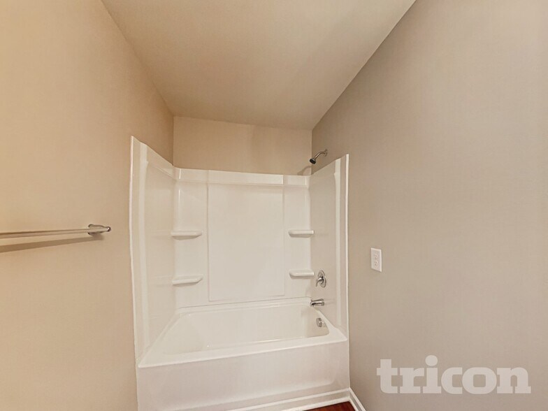 Building Photo - 337 Crane Way