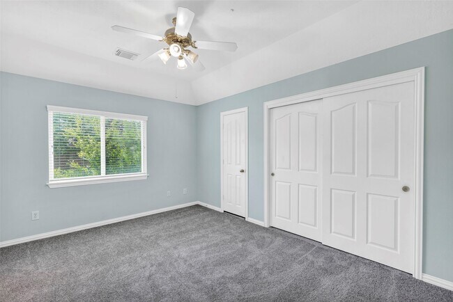 Building Photo - 3 Renoir Trail Pl