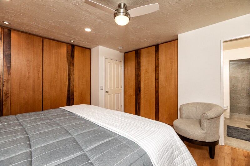 Building Photo - 8971 Alpen Way