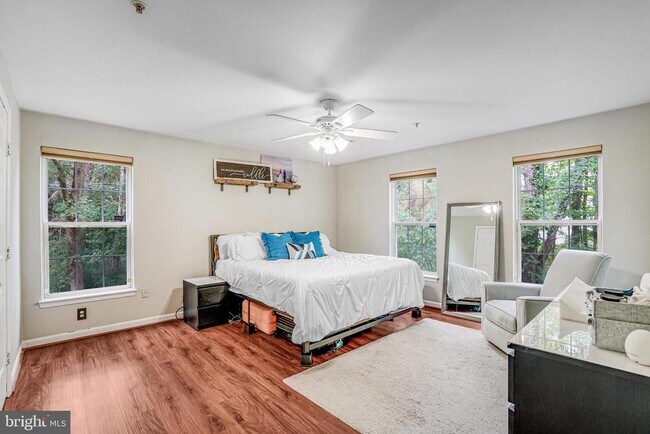Building Photo - 7501 Calderon Ct