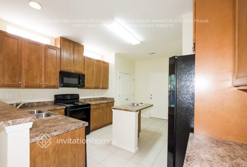 Building Photo - 1217 Hammond Dr
