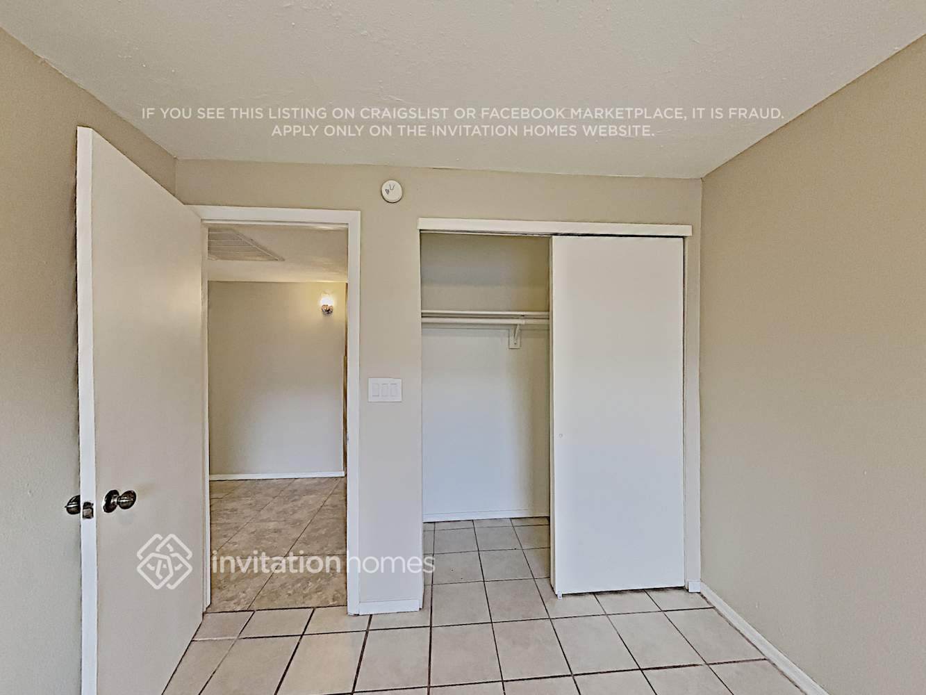 Building Photo - 2713 E Juniper Ave