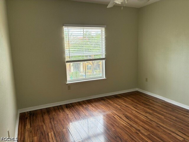 Building Photo - 11571 Villa Grand