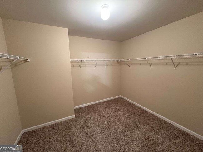 Building Photo - 11633 Kades Trail