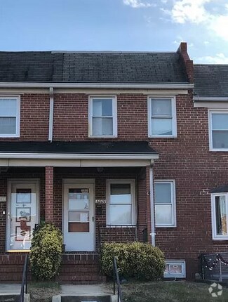 Building Photo - Newly Renovated Townhouse in Dundalk!