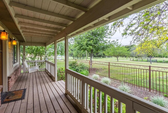 Building Photo - Home on Acreage (horses OK)  for Lease