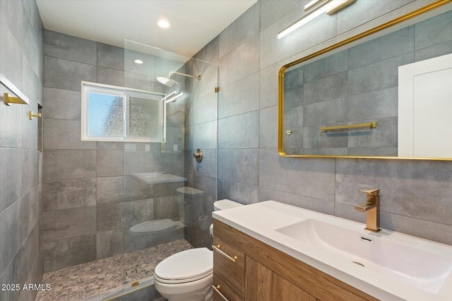 Building Photo - 7754 E Verde Ln