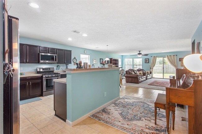 Building Photo - 18703 Brown Redbud Ct