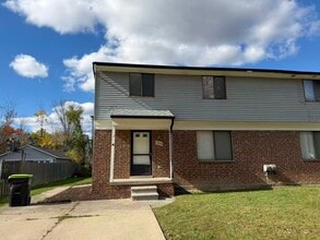 Building Photo - 1933 Marlowe St