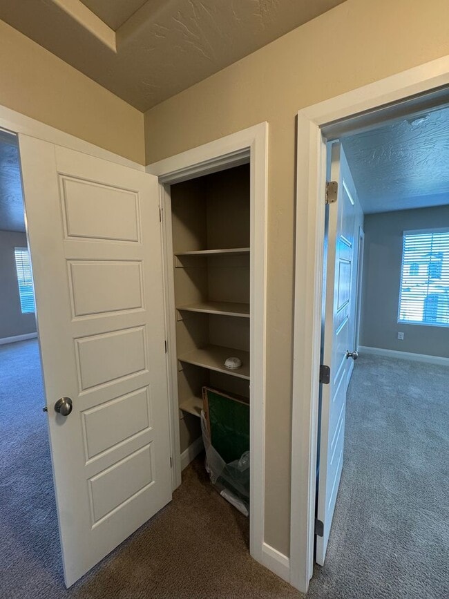 Building Photo - Beautiful 3 Bedroom Home - Casitas at Sienna Hills